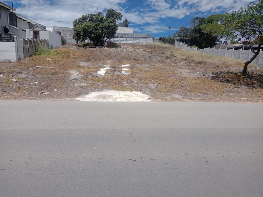 Commercial Property for Sale in Paradise Beach Eastern Cape